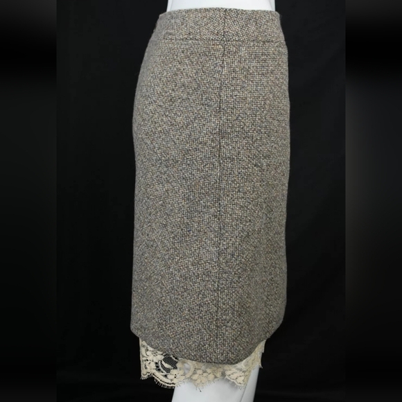 Authentic VINTAGE CHANEL WOOL SUIT - SIZE 36 🔥 - Picture 12 of 16